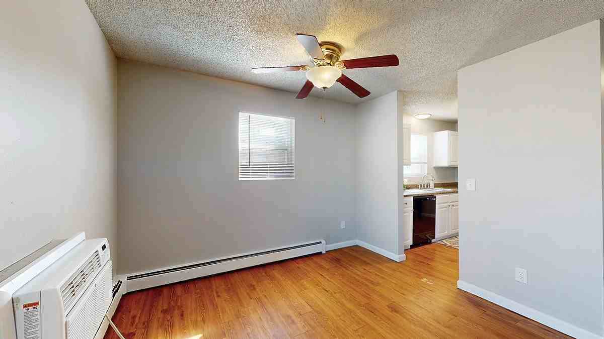 Avenue 59 - Photo 3 of 14