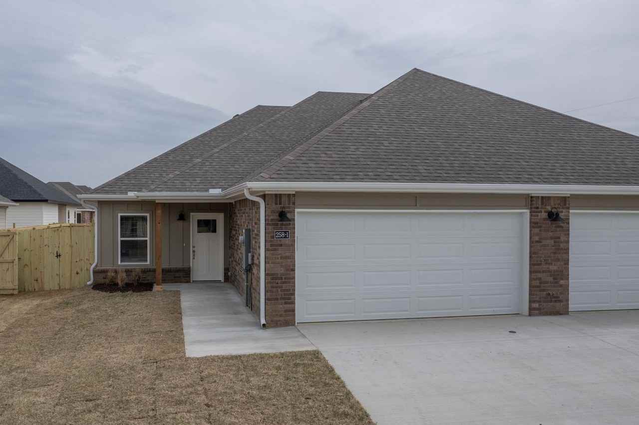 258 N. Hunter St Apartments 258 N. Fox Hunter St, Farmington, AR 72730 Zumper