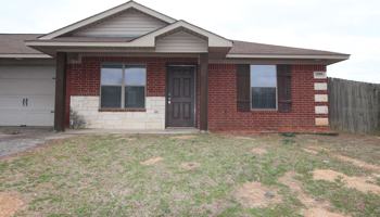 featured image of 16922 Loring Ln