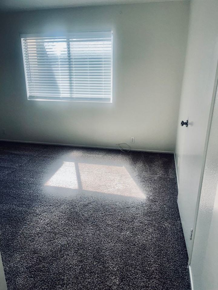 Arlington Court Apartments - Photo 2 of 12