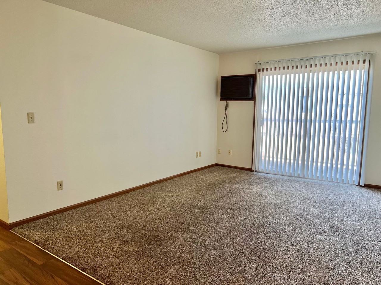 1422-32 - Photo 7 of 16