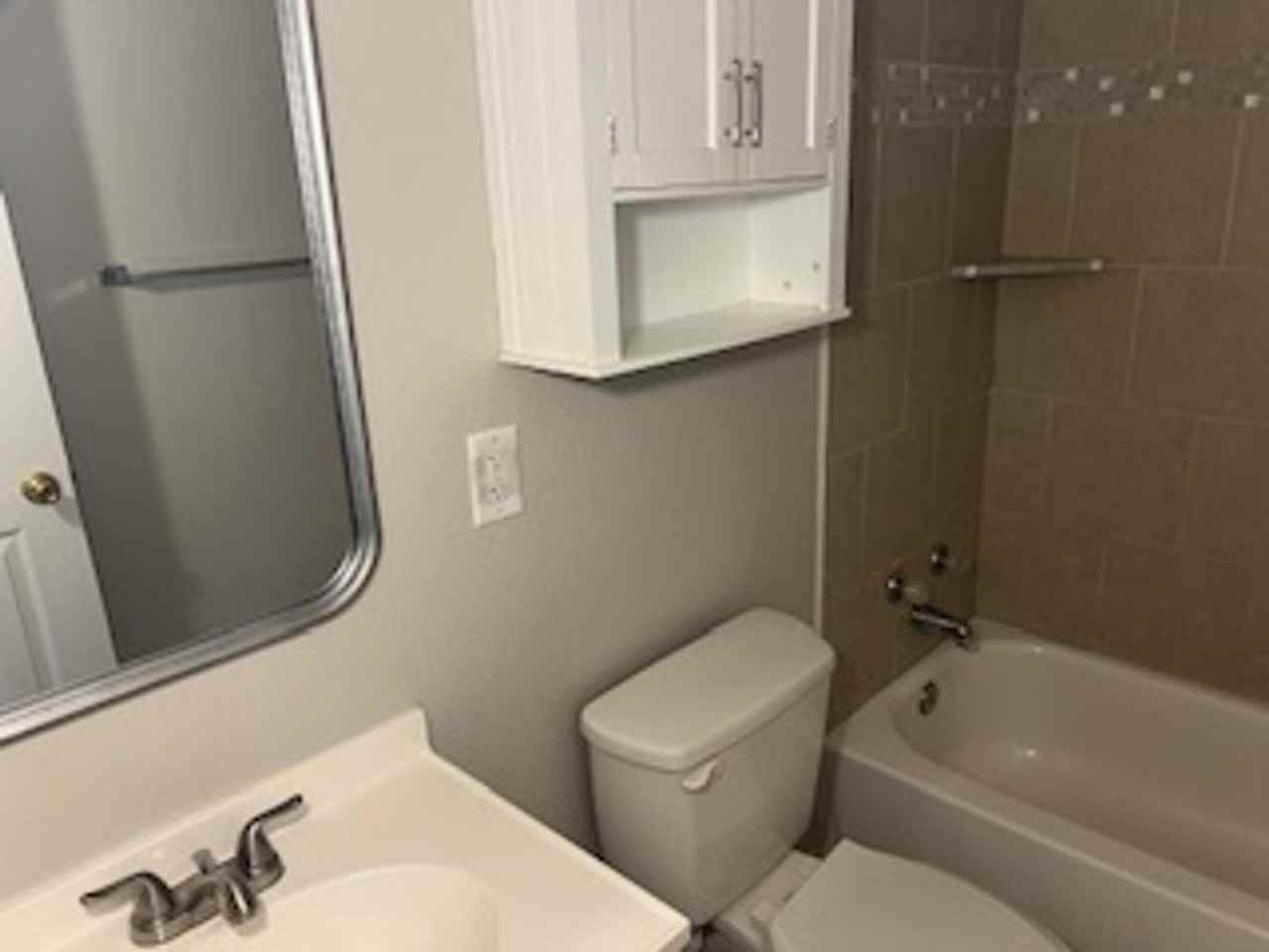 1412 Michial St - Photo 6 of 8