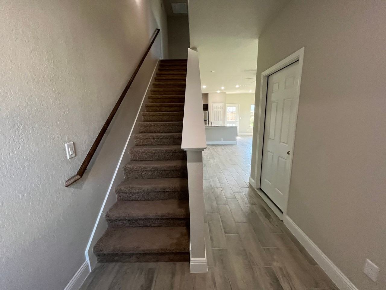 13321 Reid Mdws - Photo 6 of 38