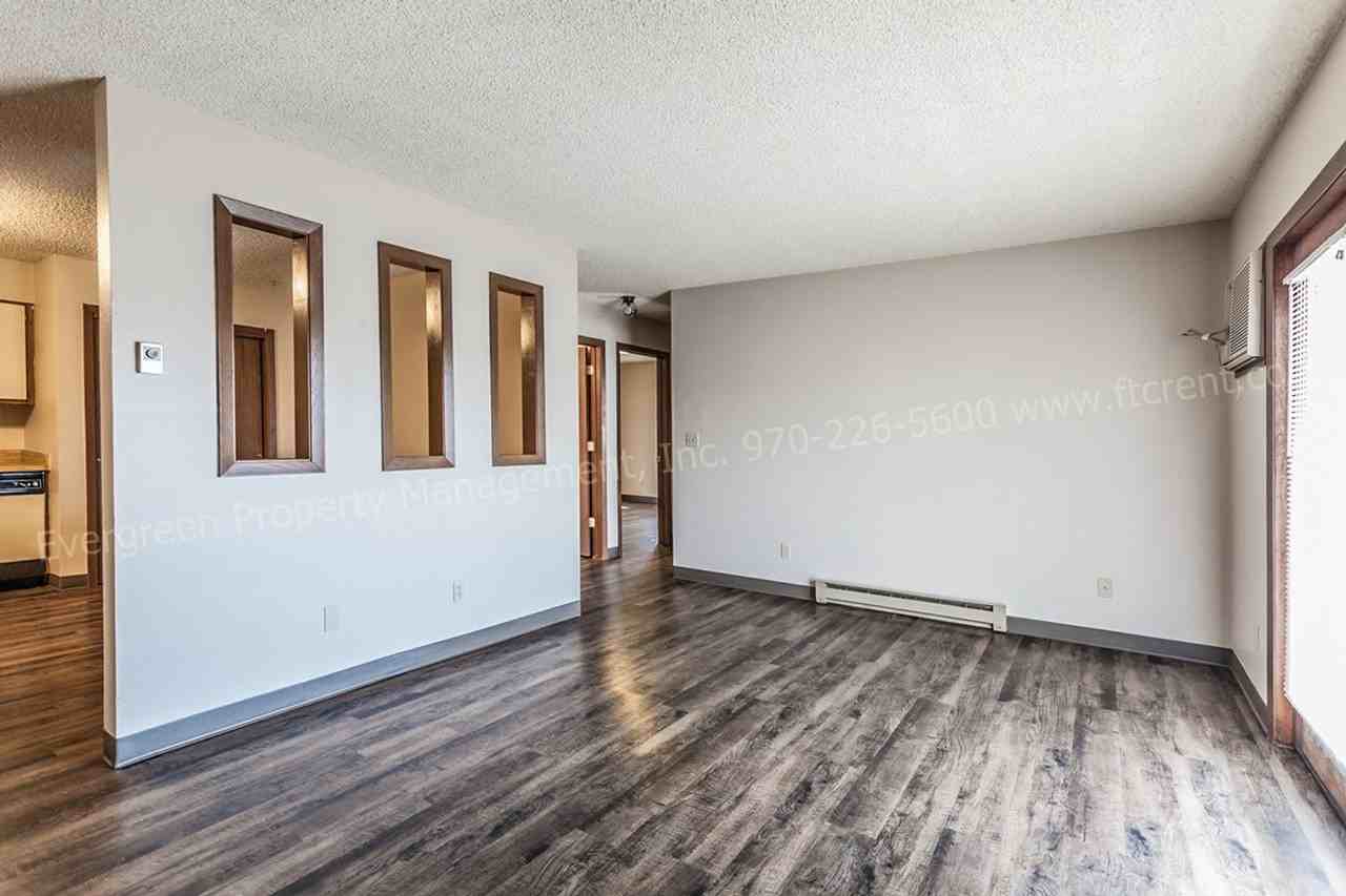 348 Terri Dr - Photo 5 of 23