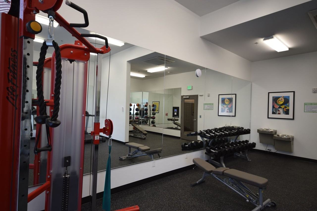 EPH 36, LLC (MacArthur Commons Apartments) - Photo 5 of 12