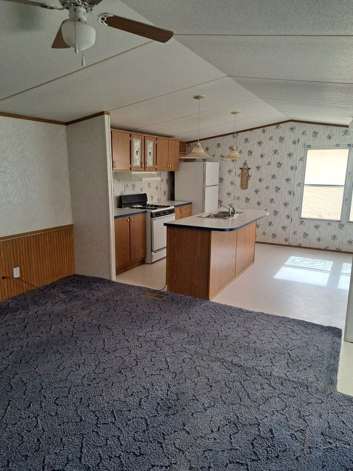 2077 Highway 66 - Photo 2 of 8