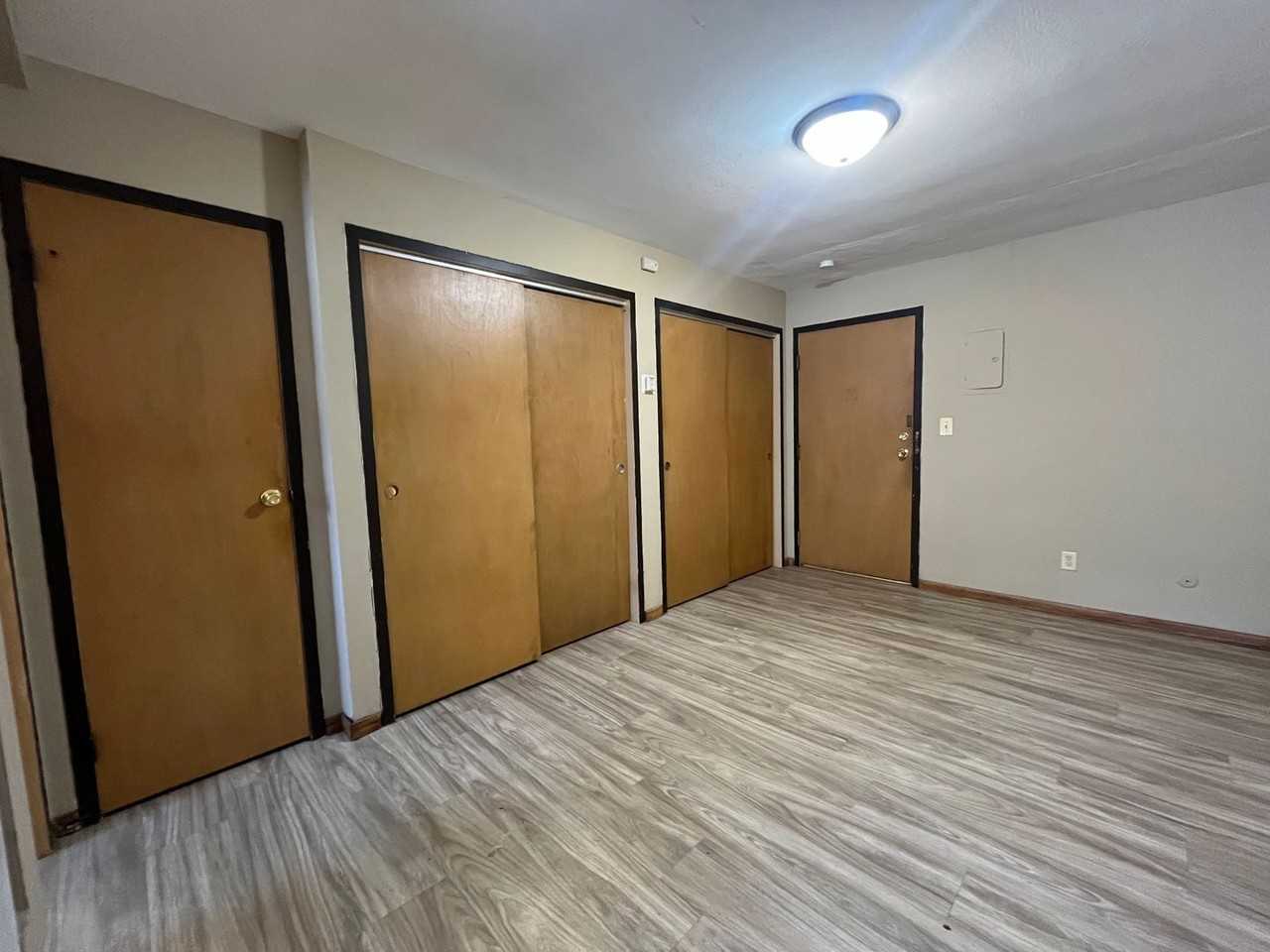701 East 3rd St - Photo 4 of 25