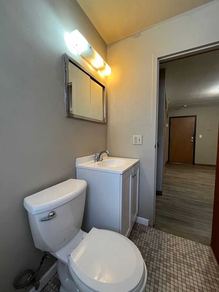 701 East 3rd St - Photo 6 of 25