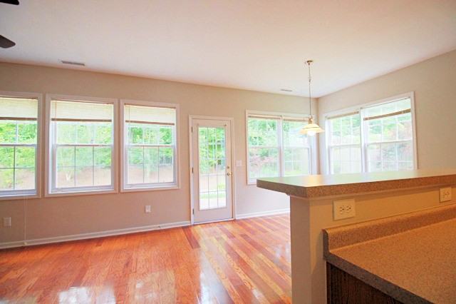 1911 Cedar Grove Dr - Photo 5 of 16