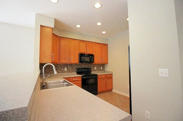 1911 Cedar Grove Dr - Photo 6 of 16
