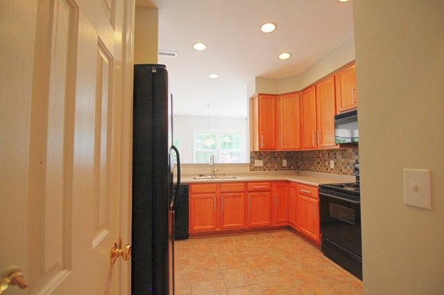 1911 Cedar Grove Dr - Photo 7 of 16