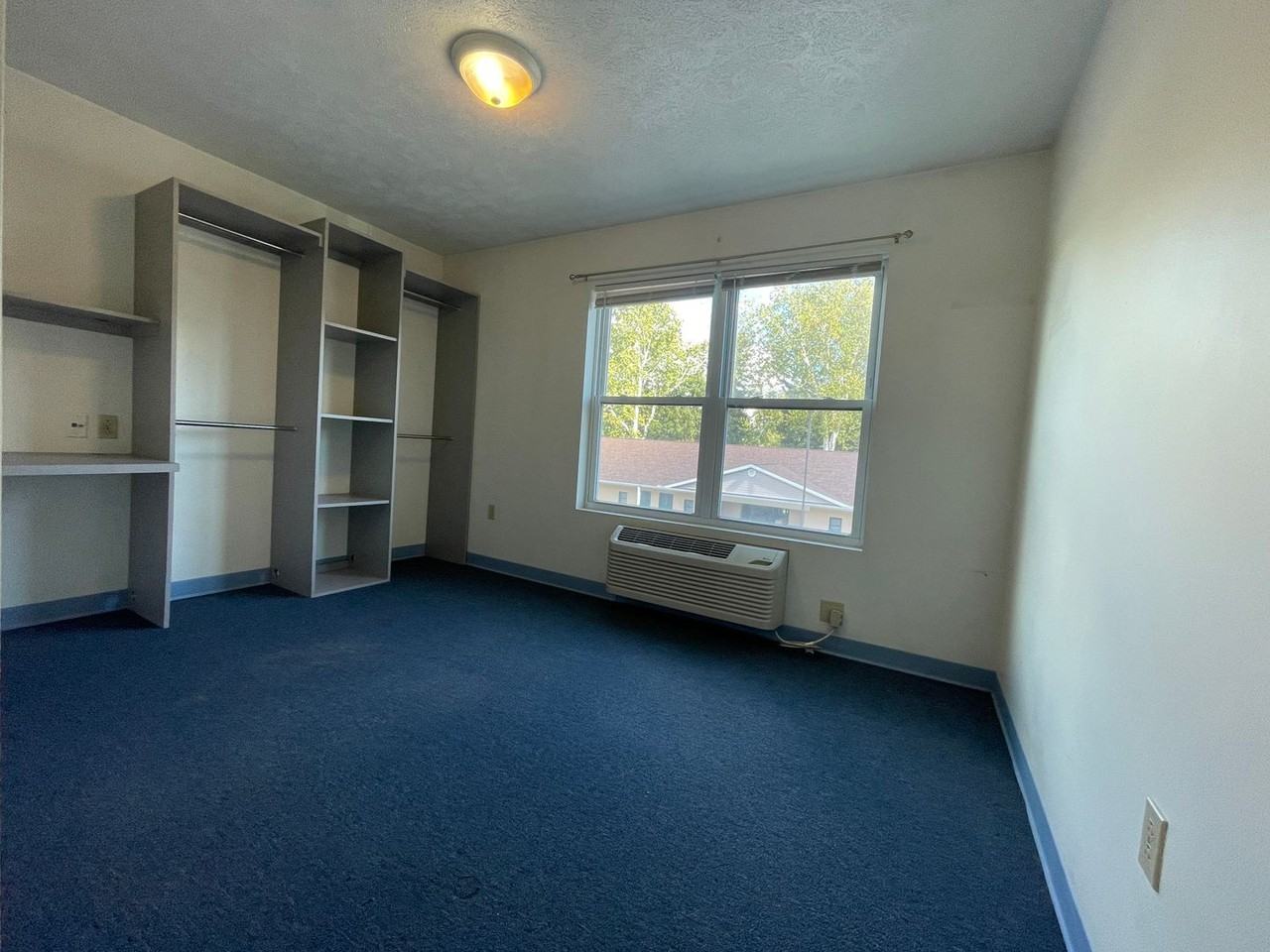 877 New Castle Rd - Photo 5 of 11