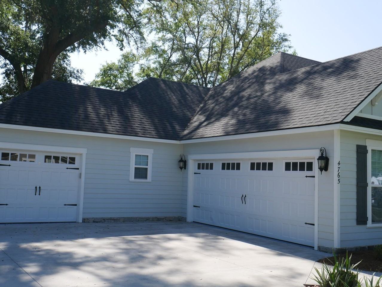 4765 Layla Ln - Photo 3 of 50