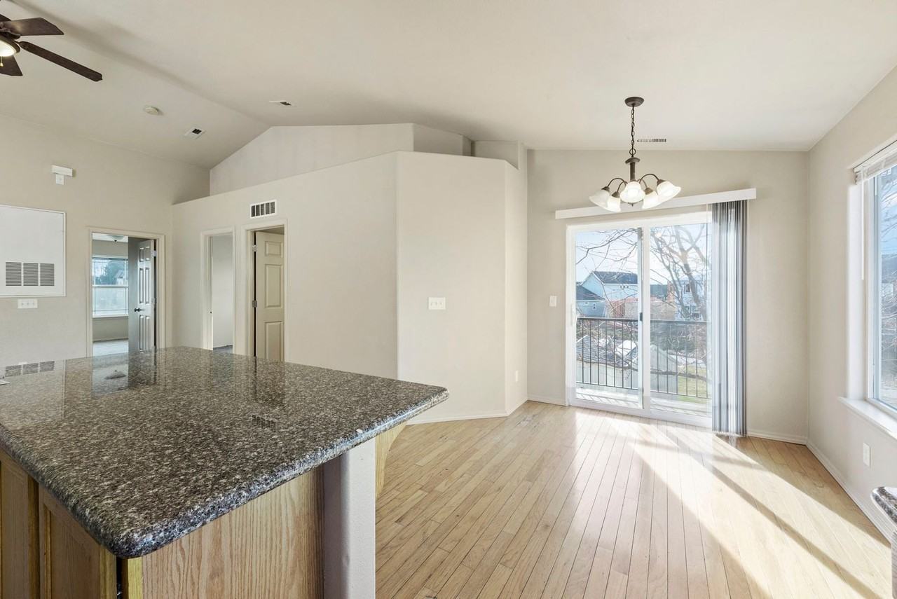 Wilson Lane Apartments - Photo 3 of 10