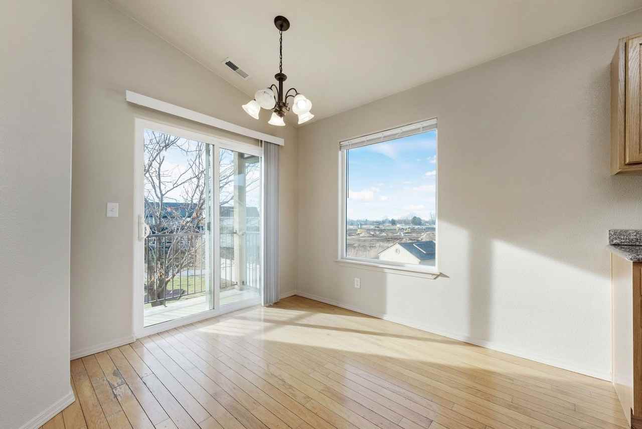 Wilson Lane Apartments - Photo 5 of 10