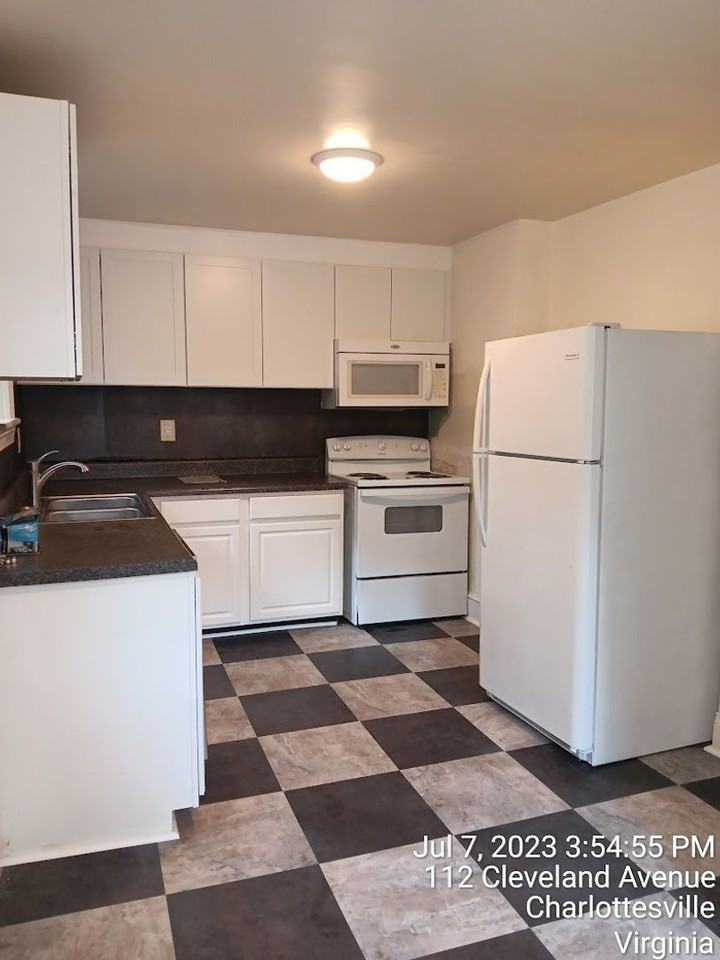 112 Cleveland Ave - Photo 6 of 10