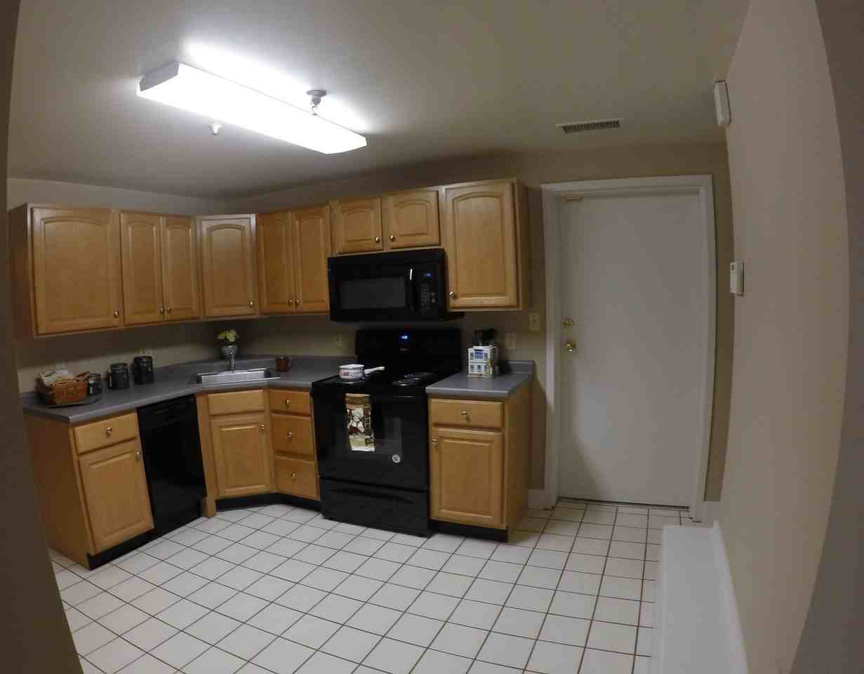 904 South St. - Photo 3 of 10