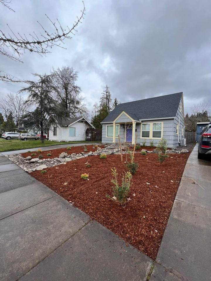 1793 Villard St - Photo 3 of 25