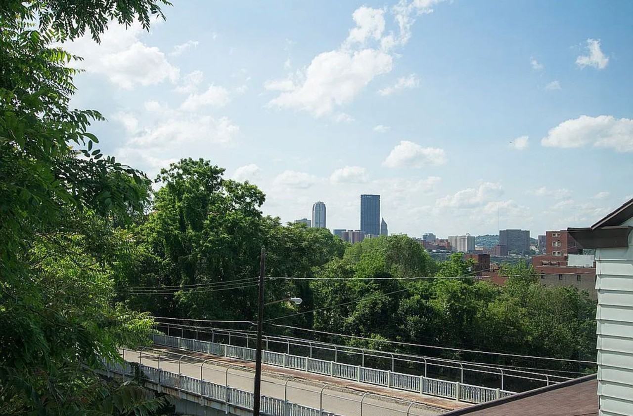 45 Sterling St - Photo 4 of 12