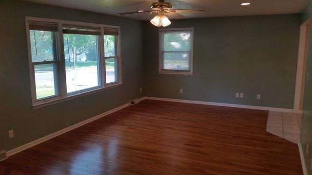 813 Northfield Rd - Photo 3 of 29