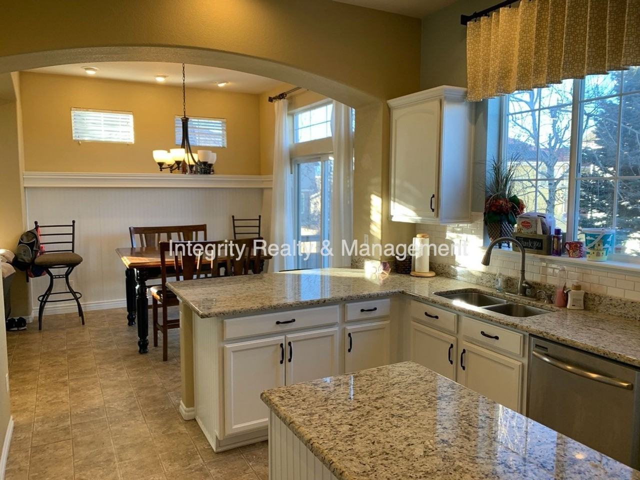 3025 Redhaven Way - Photo 7 of 28