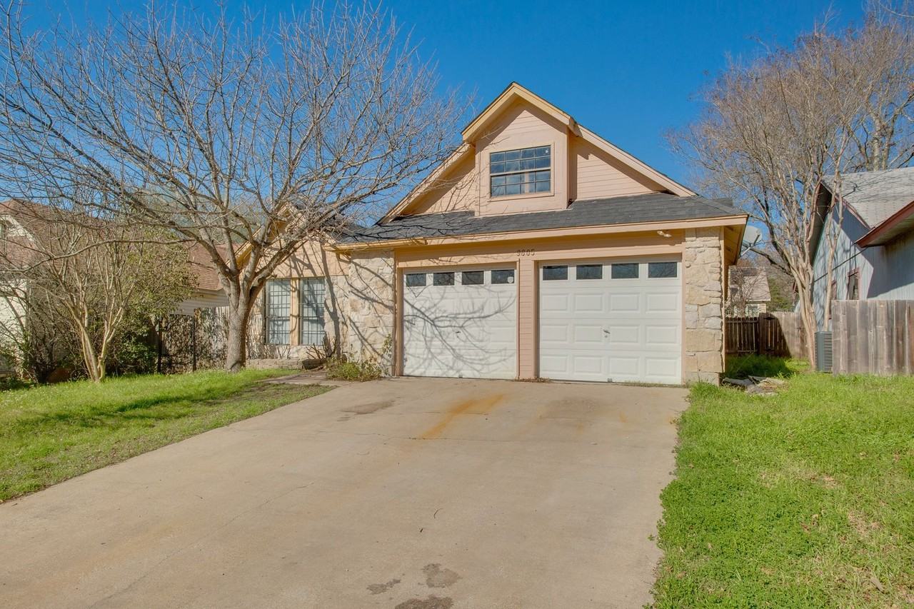 9805 Briar Ridge Dr - Photo 2 of 30