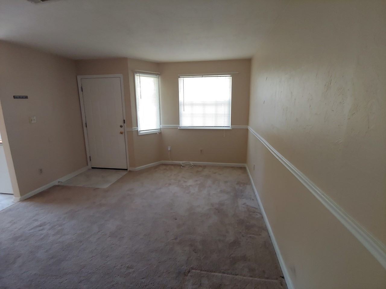 2657 Chandalar Ln - Photo 2 of 12