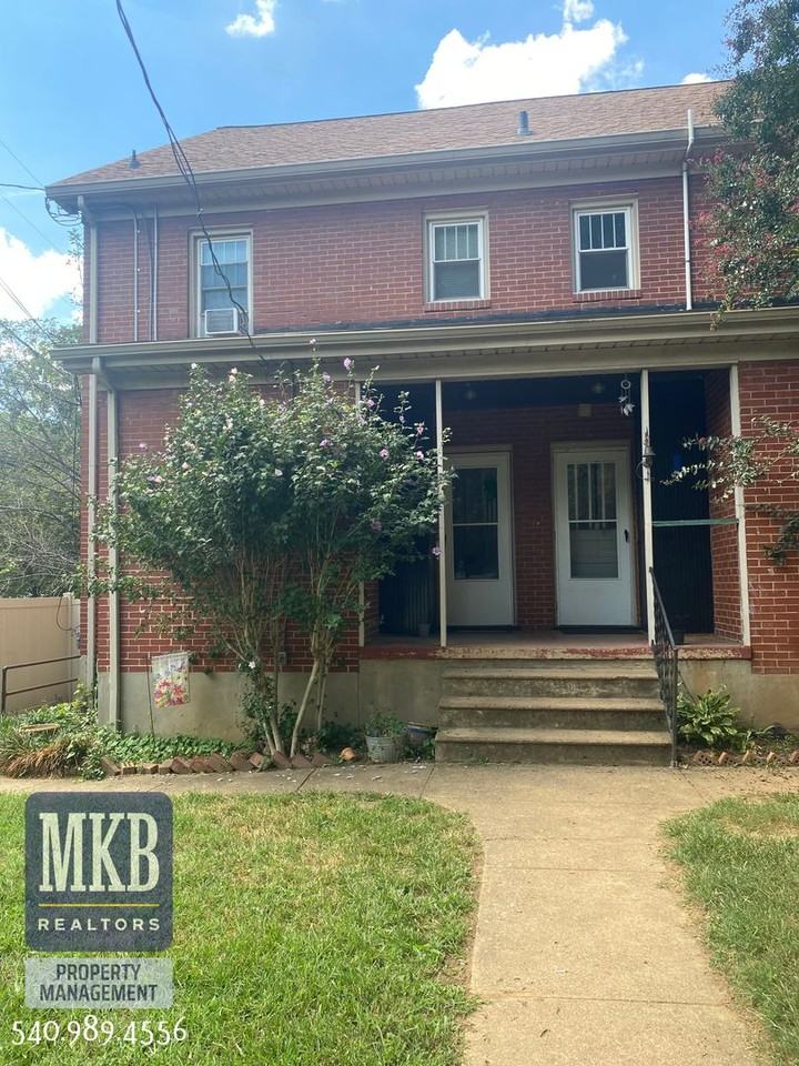 Sheffield Duplex - Photo 3 of 26