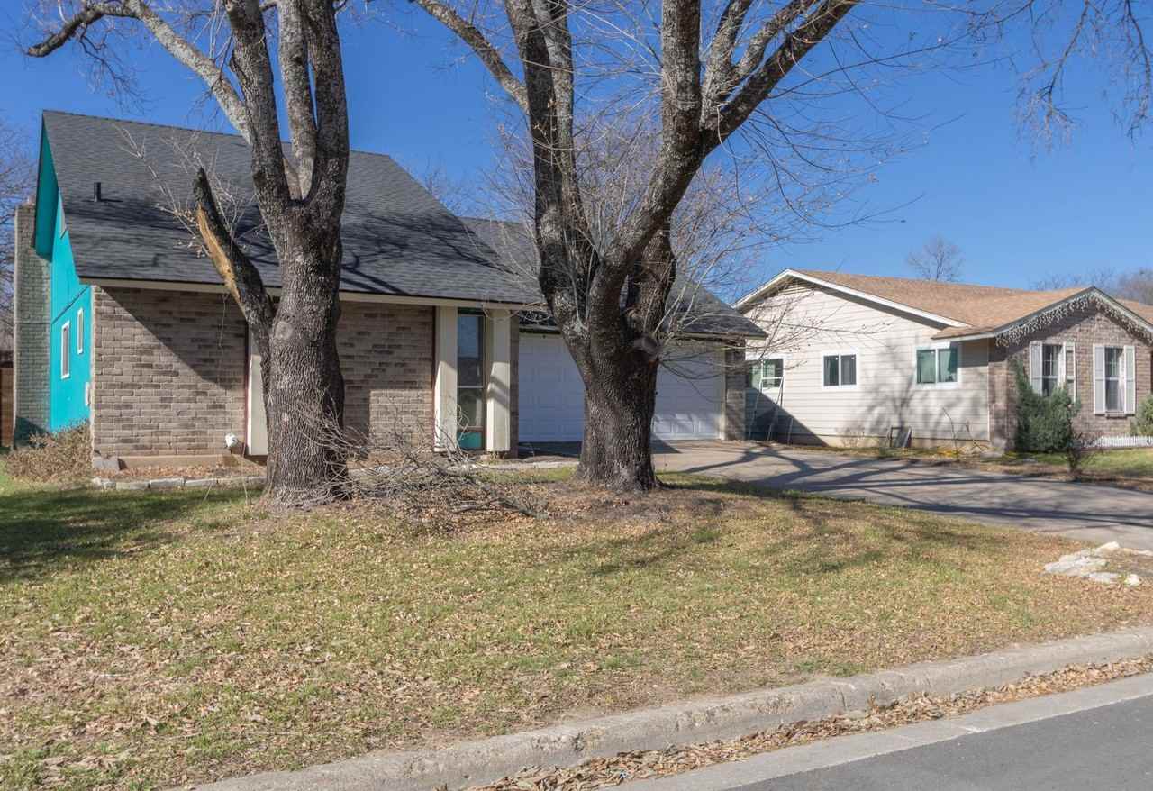 1404 Sagebrush Dr - Photo 3 of 42