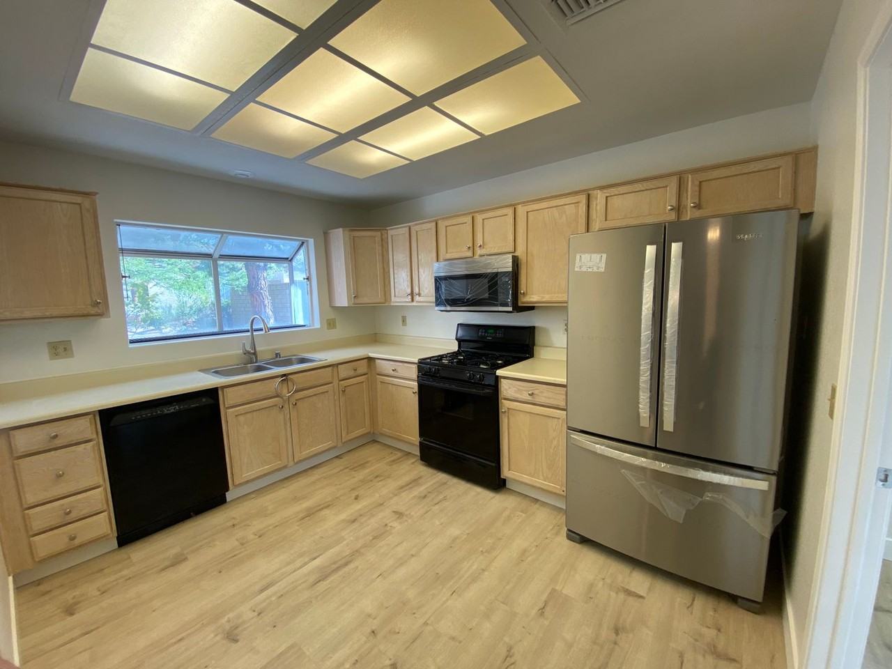 8917 Villa Ridge Dr - Photo 4 of 11