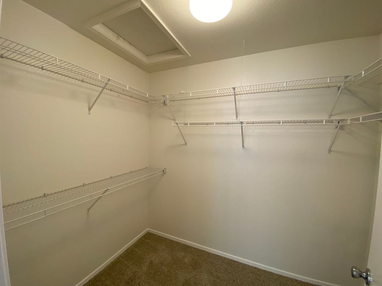 8917 Villa Ridge Dr - Photo 7 of 11