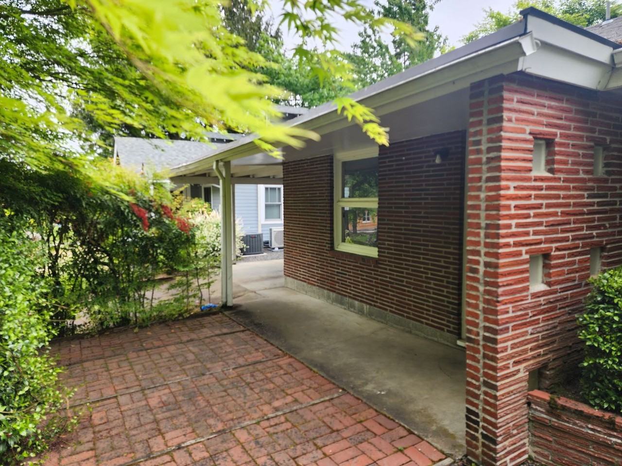 1785 Walnut St - Photo 3 of 13