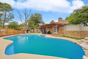 featured image of 1208 Mayleaf Dr #NA