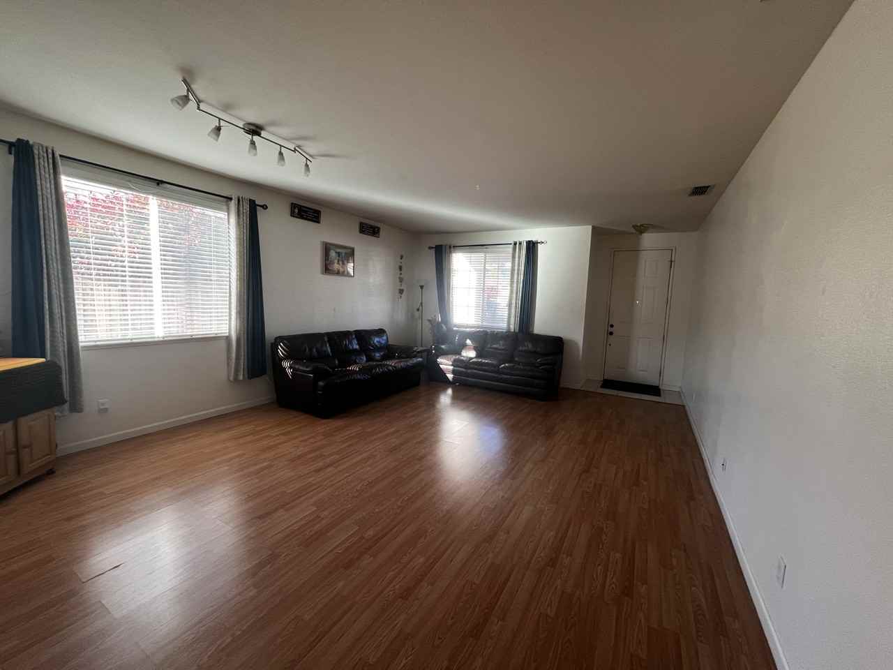 2334 El Pescador Ct #NA - Photo 3 of 32