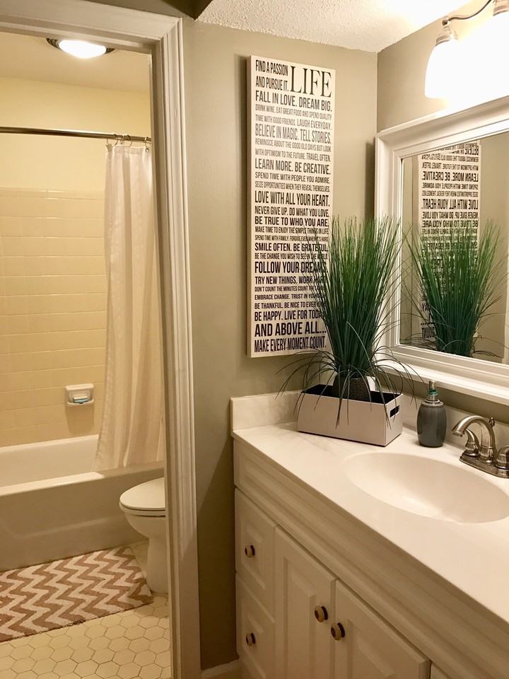 295 W Central Park St #2 - Photo 7 of 8