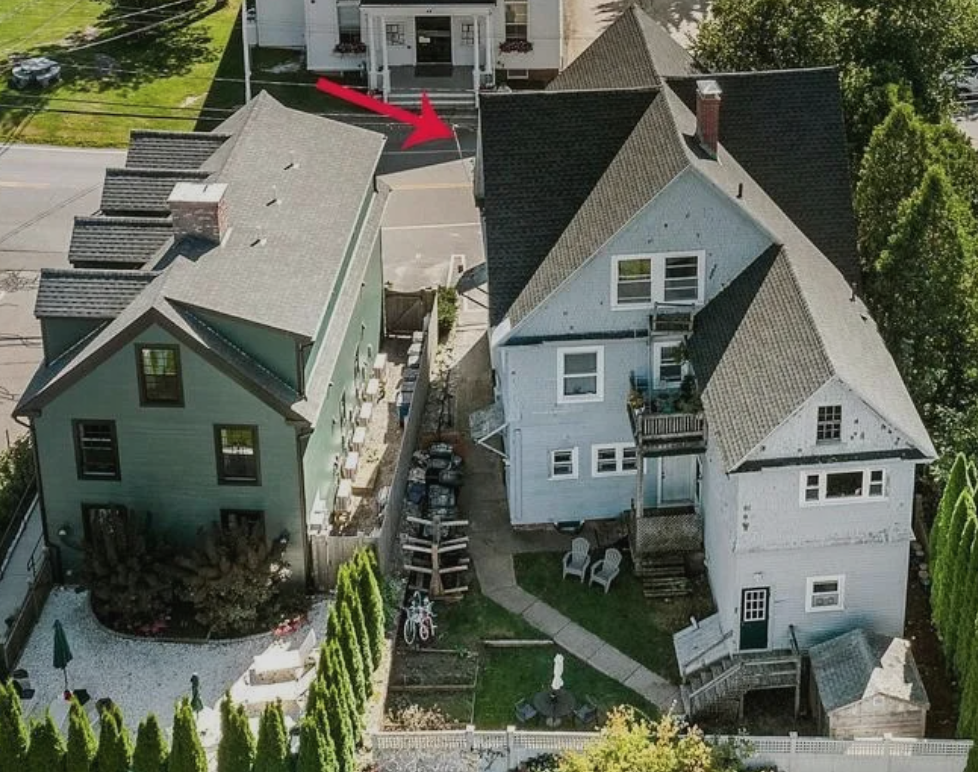 52 Main St #4 - Photo 2 of 12