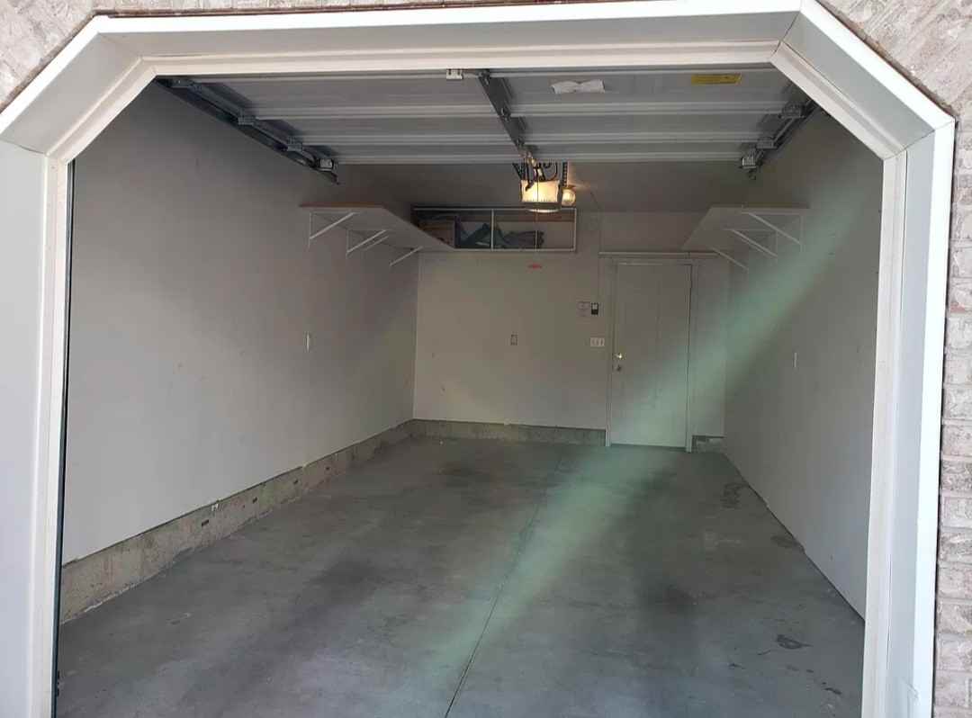 1937 N 275 W #20 - Photo 3 of 39