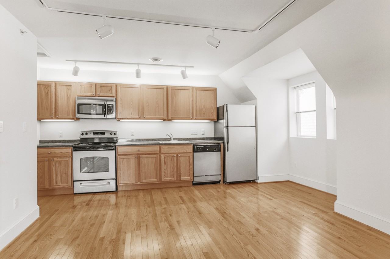400 Denniston St #31 - Photo 6 of 6