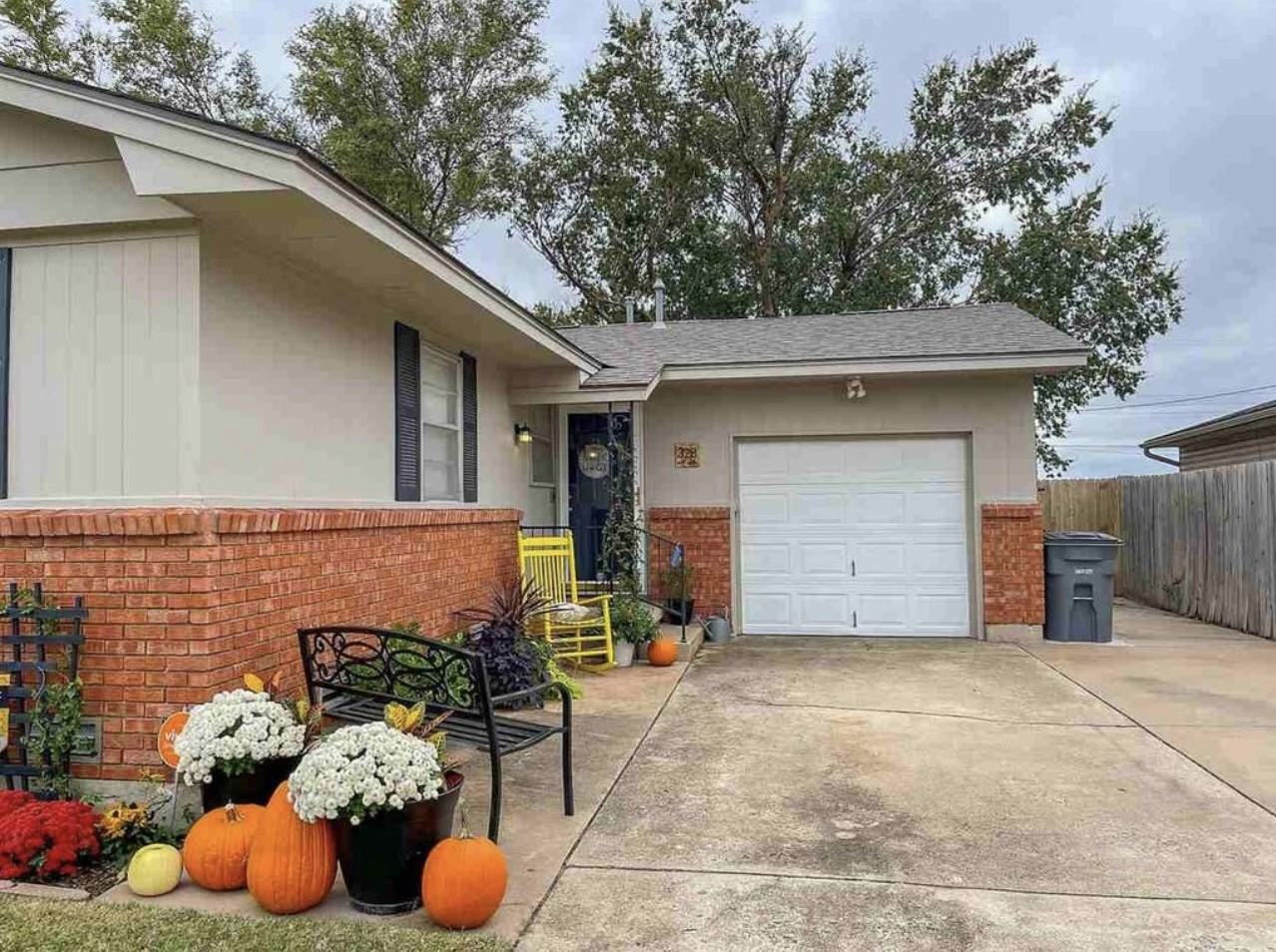 328 Nw 65th St #NA - Photo 2 of 20