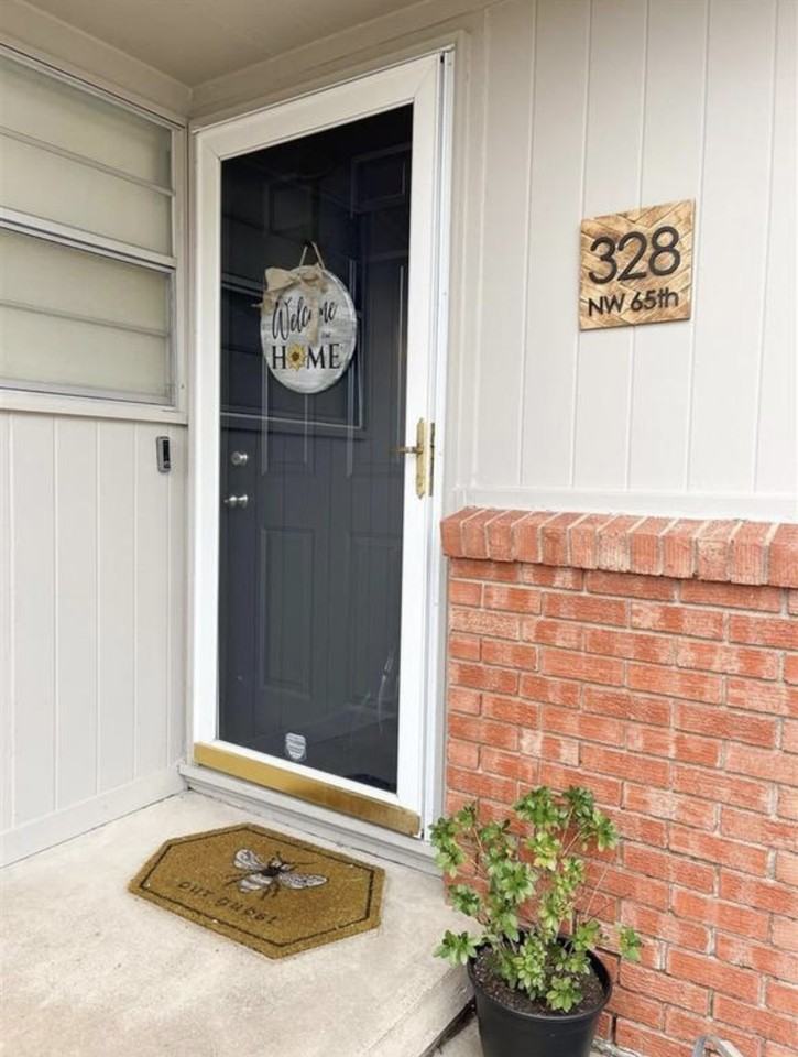 328 Nw 65th St #NA - Photo 3 of 20