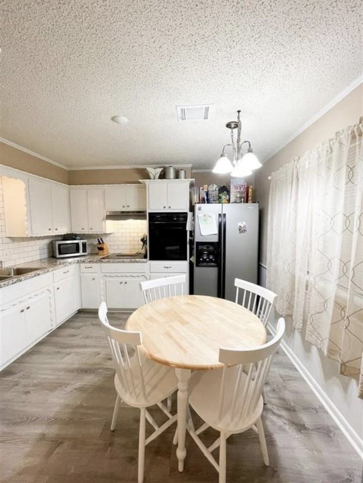 328 Nw 65th St #NA - Photo 7 of 20