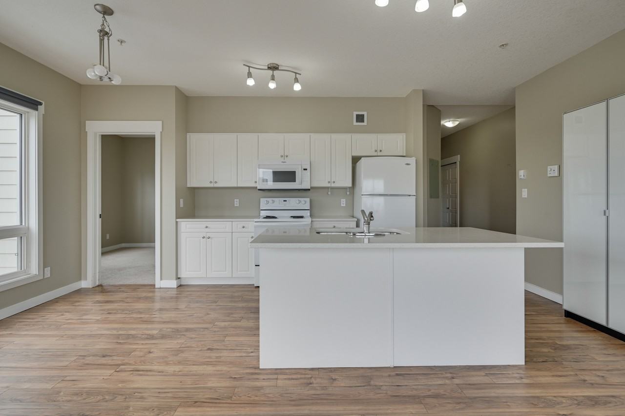 The Zen - Photo 2 of 22