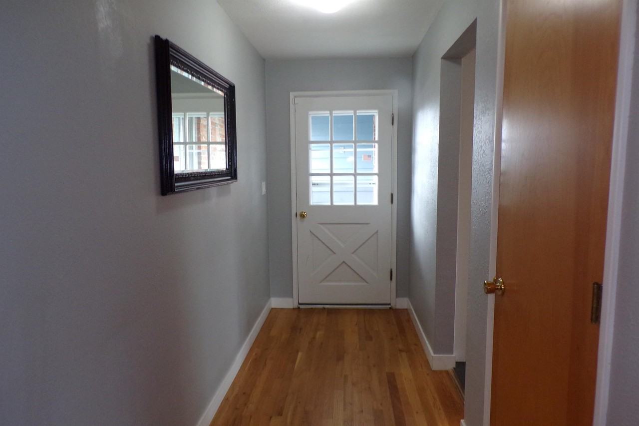 2740 Nw Stewart St #1 - Photo 5 of 38