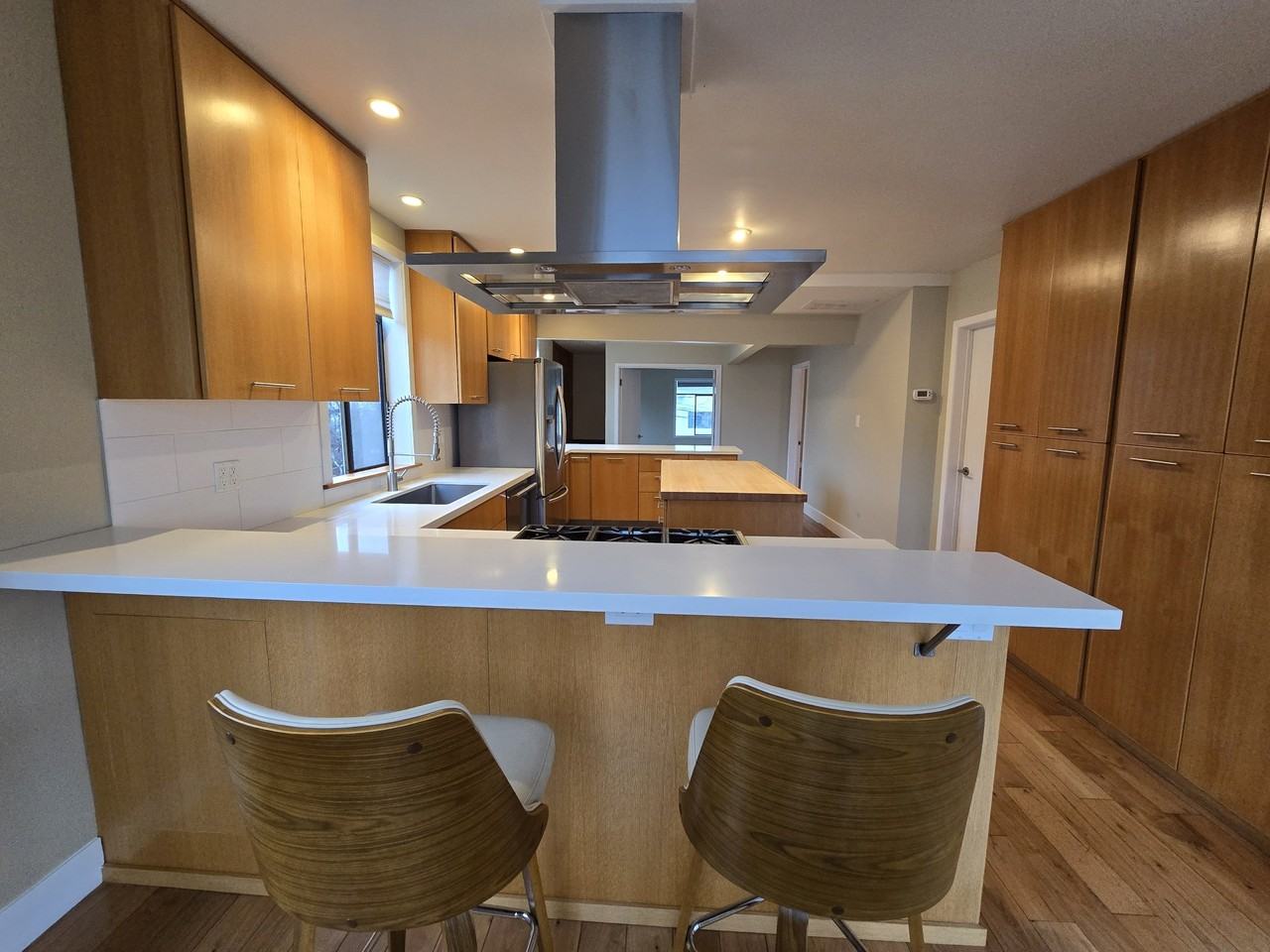 375 Valley St #1 - Photo 2 of 13