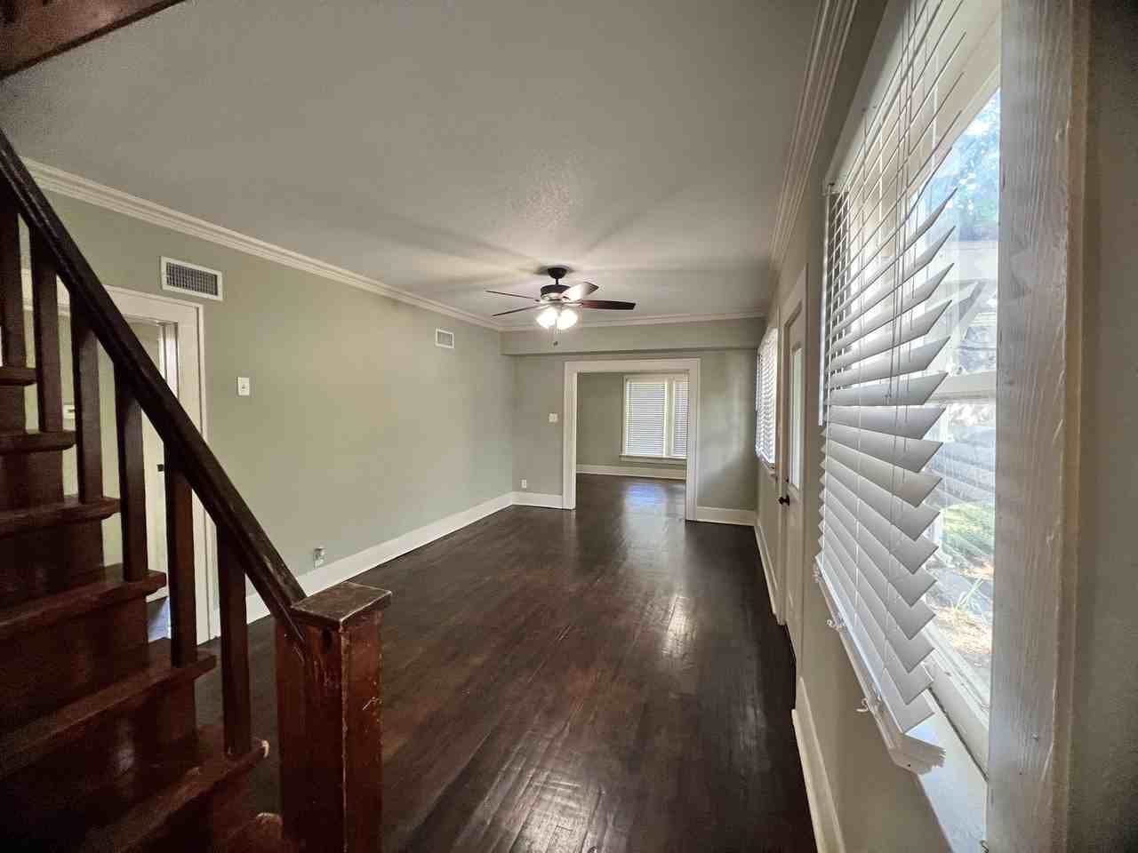 920 Bolivar St #1 - Photo 6 of 20