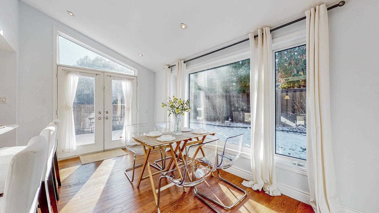 39 Heatherton Way - Photo 3 of 6