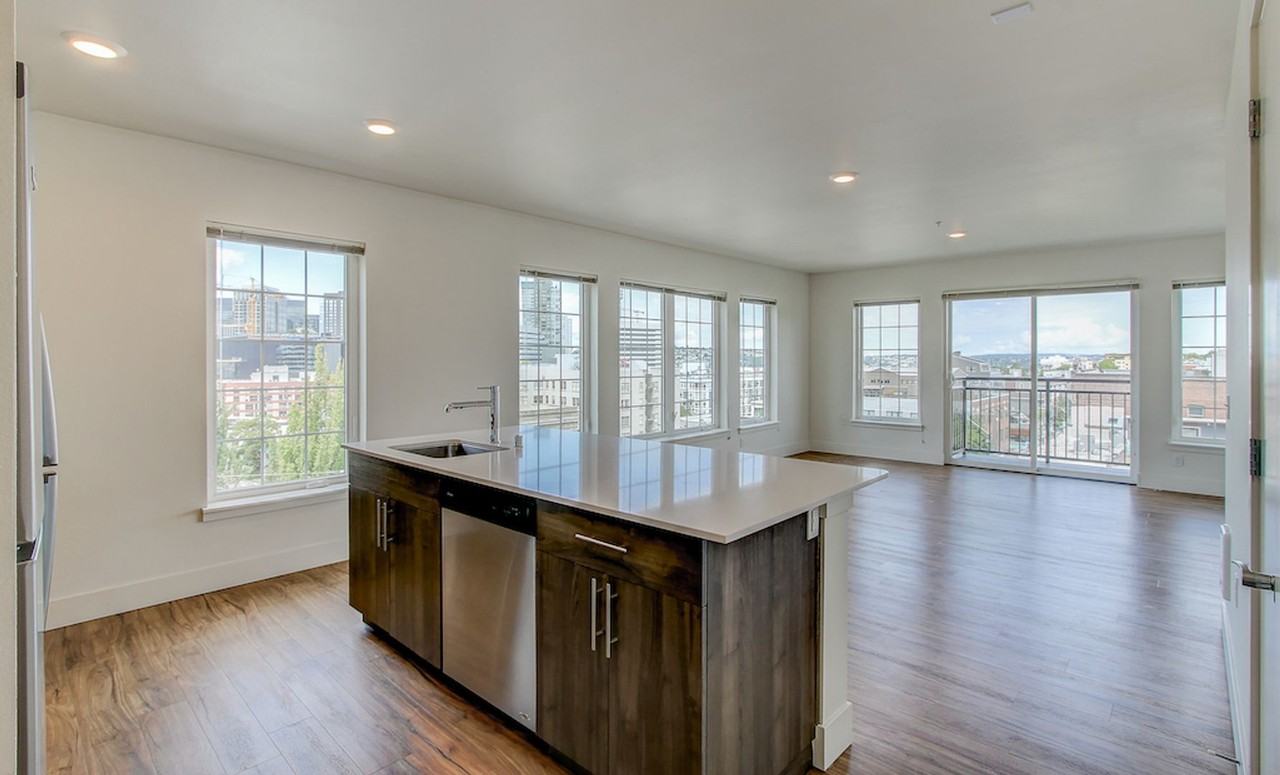 Dunn Motors Building - Photo 5 of 50