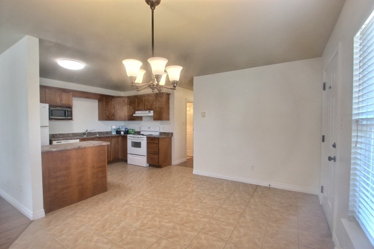 5 Mccoy St #A - Photo 2 of 9
