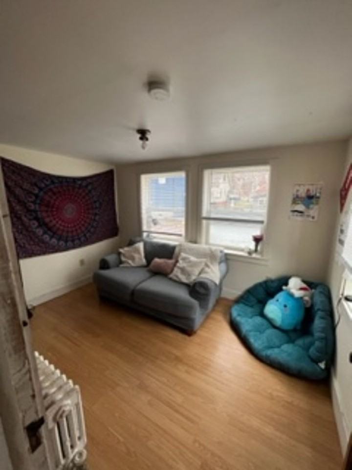 2005-2007 University Ave - Photo 5 of 14