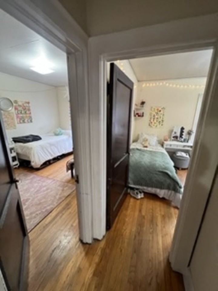 2005-2007 University Ave - Photo 7 of 14